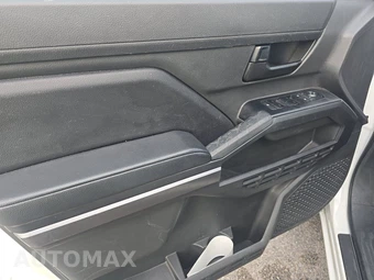 2025 Toyota Tacoma SR5 Crew Cab Medium Bed - miniatura 15