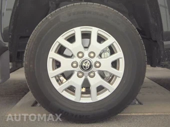 2025 Toyota Tacoma SR5 Crew Cab Medium Bed - miniatura 9