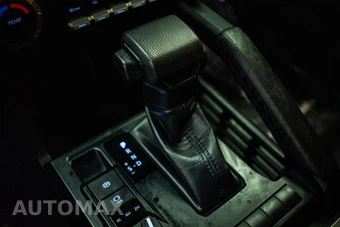 2025 Toyota Tacoma SR5 Crew Cab Medium Bed - miniatura 17