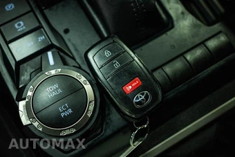 2025 Toyota Tacoma SR5 Crew Cab Medium Bed - miniatura 19