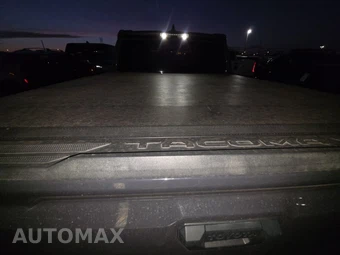 2025 Toyota Tacoma SR5 Crew Cab Medium Bed - miniatura 23