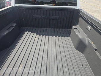 2025 Toyota Tacoma SR5 Crew Cab Medium Bed - miniatura 22