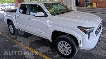 2025 Toyota Tacoma SR5 Crew Cab Medium Bed - miniatura 3