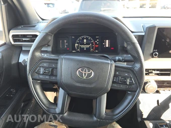 2025 Toyota Tacoma SR5 Crew Cab Medium Bed - miniatura 16