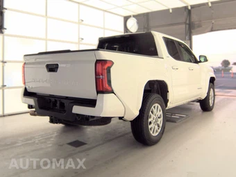 2025 Toyota Tacoma SR5 Crew Cab Medium Bed - miniatura 5
