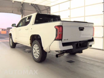 2025 Toyota Tacoma SR5 Crew Cab Medium Bed - miniatura 8