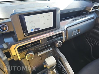 2025 Toyota Tacoma SR5 Crew Cab Medium Bed - miniatura 11
