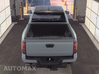 2025 Toyota Tacoma SR5 Crew Cab Medium Bed - miniatura 5