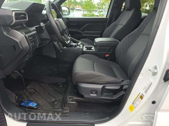 2025 Toyota Tacoma SR5 Crew Cab Medium Bed - miniatura 3