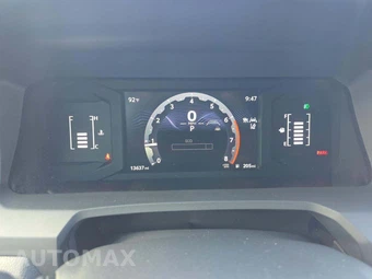 2025 Toyota Tacoma SR5 Crew Cab Medium Bed - miniatura 9