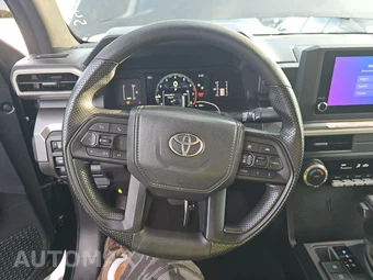 2025 Toyota Tacoma SR5 Crew Cab Medium Bed - miniatura 10