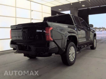 2025 Toyota Tacoma SR5 Crew Cab Medium Bed - miniatura 4