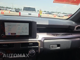 2025 Toyota Tacoma SR5 Crew Cab Medium Bed - miniatura 11