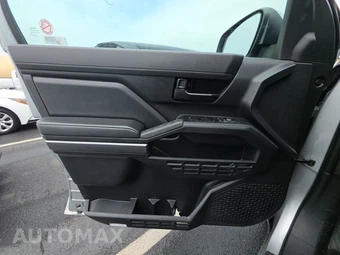 2025 Toyota Tacoma SR5 Crew Cab Medium Bed - miniatura 9