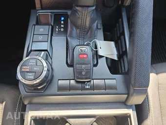 2025 Toyota Tacoma TRD Off-Road Crew Cab Long Bed - miniatura 5