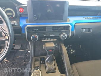 2025 Toyota Tacoma TRD Off-Road Crew Cab Long Bed - miniatura 11