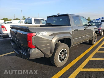 2025 Toyota Tacoma TRD Off-Road Crew Cab Medium Bed - miniatura 4
