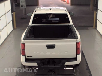 2025 Toyota Tacoma TRD Off-Road Crew Cab Medium Bed - miniatura 5