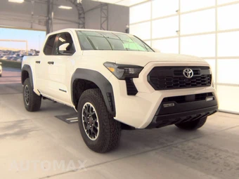2025 Toyota Tacoma TRD Off-Road Crew Cab Medium Bed - miniatura 3