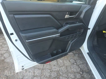 2025 Toyota Tacoma TRD Off-Road Crew Cab Medium Bed - miniatura 9