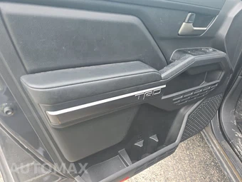 2025 Toyota Tacoma TRD Off-Road Crew Cab Medium Bed - miniatura 9
