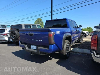2025 Toyota Tacoma TRD Off-Road Crew Cab Medium Bed - miniatura 3