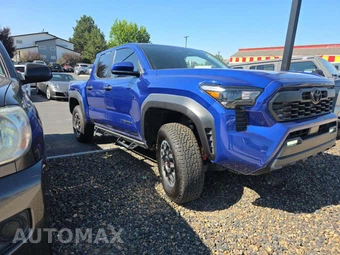 2025 Toyota Tacoma TRD Off-Road Crew Cab Medium Bed - miniatura 4