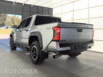 2025 Toyota Tacoma TRD Off-Road Crew Cab Medium Bed - miniatura 2