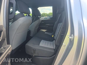 2025 Toyota Tacoma TRD Off-Road Crew Cab Medium Bed - miniatura 9