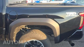 2025 Toyota Tacoma TRD Off-Road Crew Cab Medium Bed - miniatura 23