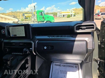 2025 Toyota Tacoma TRD Off-Road Crew Cab Medium Bed - miniatura 16