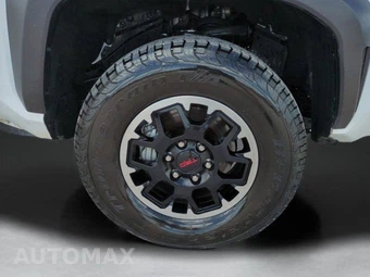 2025 Toyota Tacoma TRD Off-Road Crew Cab Medium Bed - miniatura 11