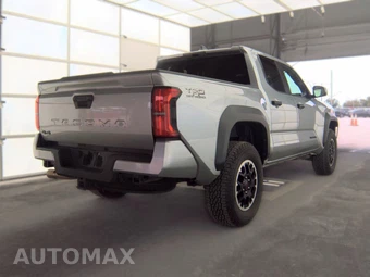 2025 Toyota Tacoma TRD Off-Road Crew Cab Medium Bed - miniatura 4