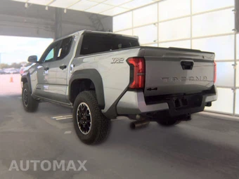 2025 Toyota Tacoma TRD Off-Road Crew Cab Medium Bed - miniatura 6