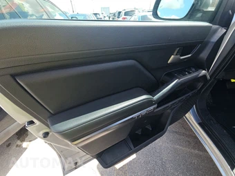 2025 Toyota Tacoma TRD Off-Road Crew Cab Medium Bed - miniatura 9