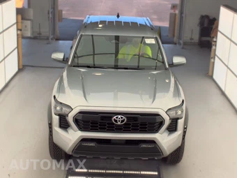 2025 Toyota Tacoma TRD Off-Road Crew Cab Medium Bed - miniatura 2
