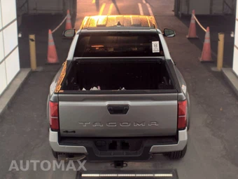 2025 Toyota Tacoma TRD Off-Road Crew Cab Medium Bed - miniatura 5