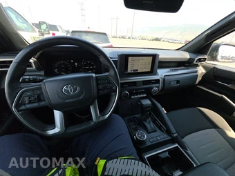 2025 Toyota Tacoma TRD Off-Road Crew Cab Medium Bed - miniatura 11