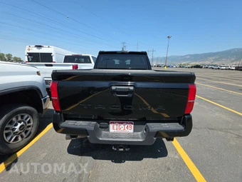 2025 Toyota Tacoma TRD Off-Road Crew Cab Medium Bed - miniatura 5
