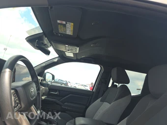 2025 Toyota Tacoma TRD Off-Road Crew Cab Medium Bed - miniatura 18