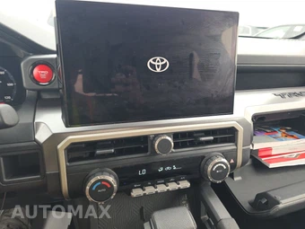 2025 Toyota Tacoma TRD Off-Road Crew Cab Medium Bed - miniatura 11