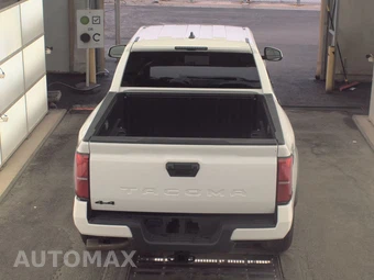 2025 Toyota Tacoma TRD Off-Road Crew Cab Medium Bed - miniatura 5
