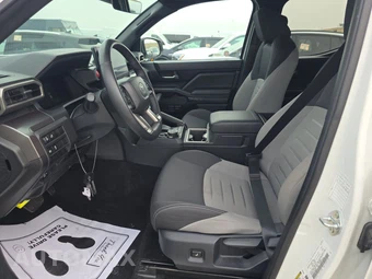 2025 Toyota Tacoma TRD Off-Road Crew Cab Medium Bed - miniatura 7
