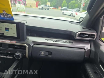 2025 Toyota Tacoma TRD Off-Road Crew Cab Medium Bed - miniatura 19
