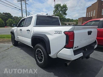 2025 Toyota Tacoma TRD Off-Road Crew Cab Medium Bed - miniatura 2