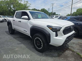 2025 Toyota Tacoma TRD Off-Road Crew Cab Medium Bed - miniatura 4