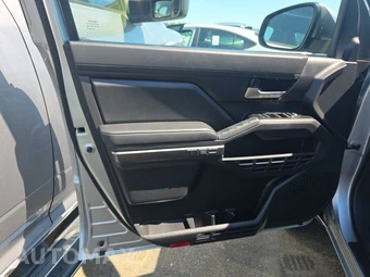2025 Toyota Tacoma TRD Off-Road Crew Cab Medium Bed - miniatura 9