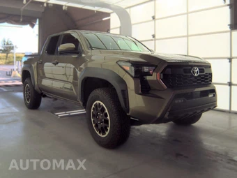 2025 Toyota Tacoma TRD Off-Road Crew Cab Medium Bed - miniatura 3