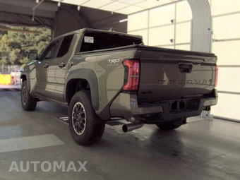 2025 Toyota Tacoma TRD Off-Road Crew Cab Medium Bed - miniatura 6