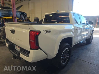 2025 Toyota Tacoma TRD Sport Crew Cab Long Bed - miniatura 4